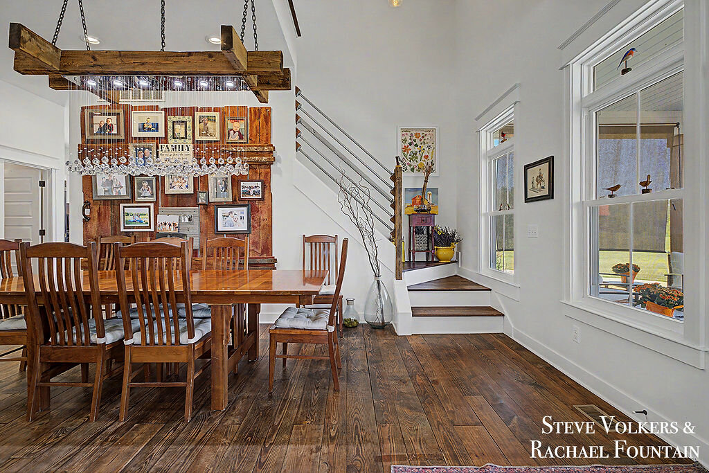 Formal dining room